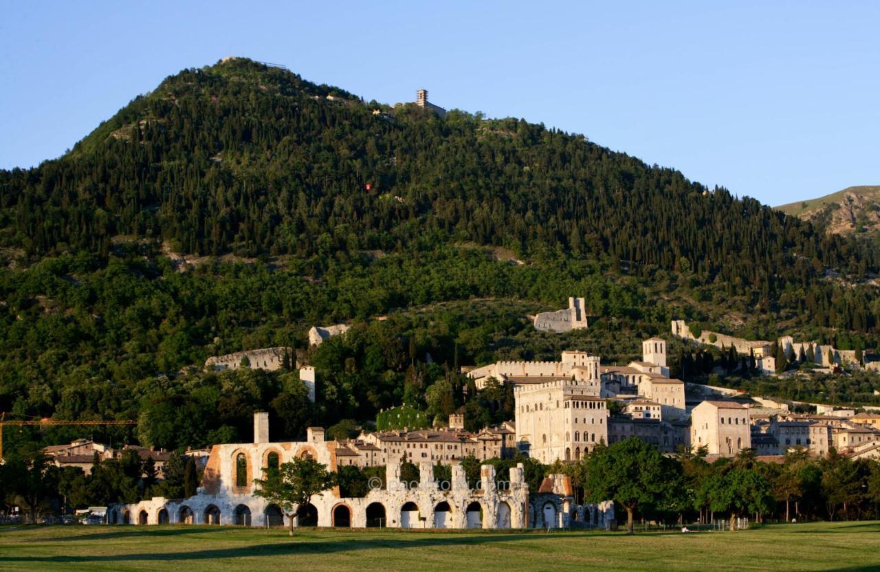 Appartamento Centro Storico Gubbio Exteriör bild
